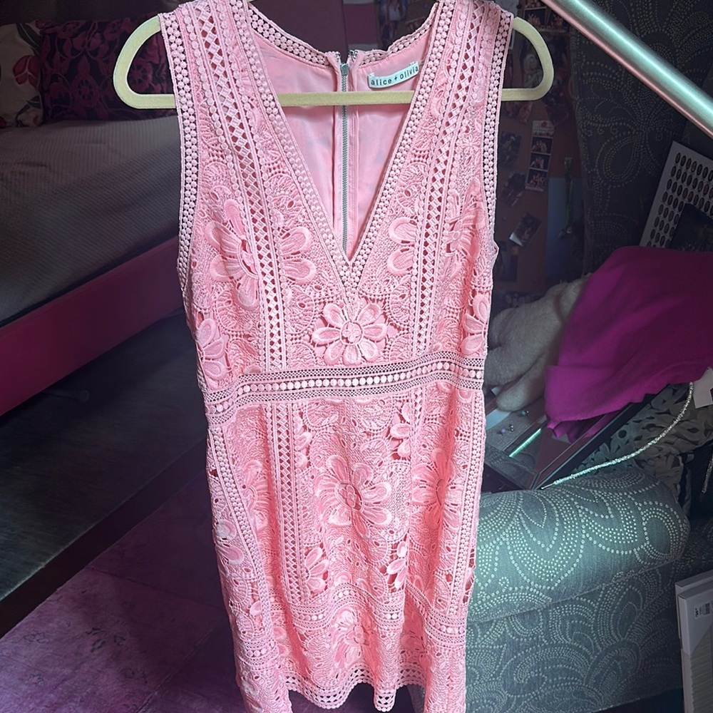 Alice + Olivia Multicolored Sheath Mini Dress V-Neck Sleeveless LOWest price!